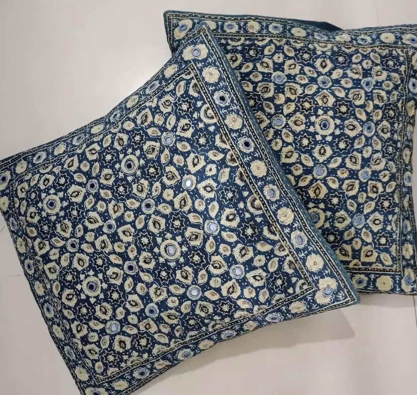High-quality Pillow Covers | Custom Cushion Covers Manufacturer 1 custom outdoor cushion covers